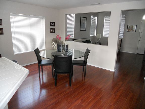 5th image of 16226 Bainbridge Way