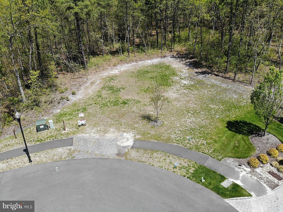 1st image of 78 Eastwick Dr