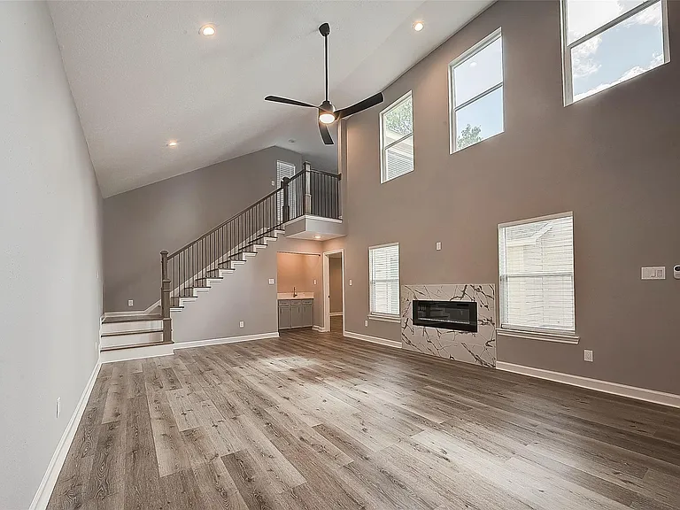 1623 Cherry Ridge Dr — Photo 19