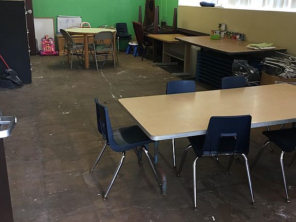 4th image of 6 E 2nd Ave