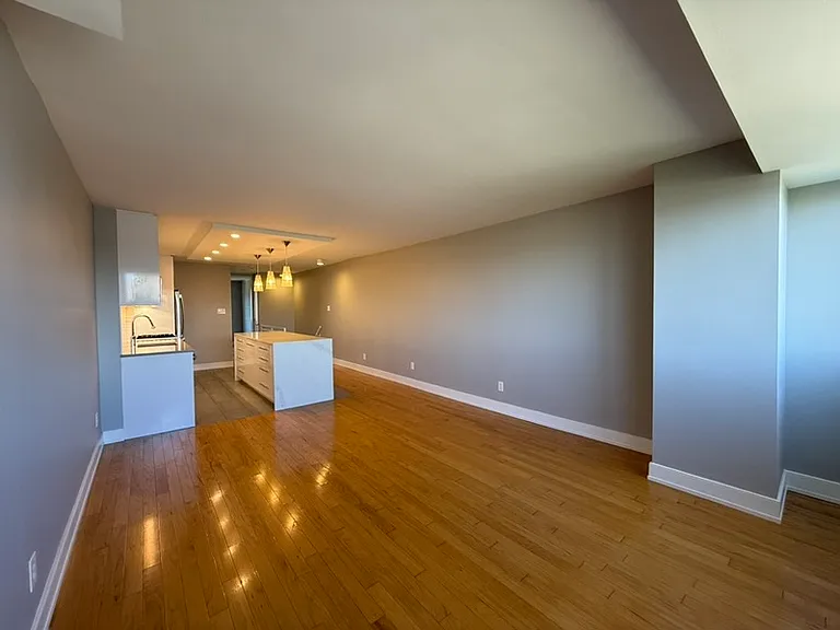 1245 13th St NW #607 — Photo 16