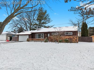 39925 Bridgeview St, Harrison Township, MI, 48045