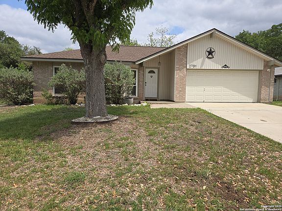 2nd image of 2701 Strong Oak