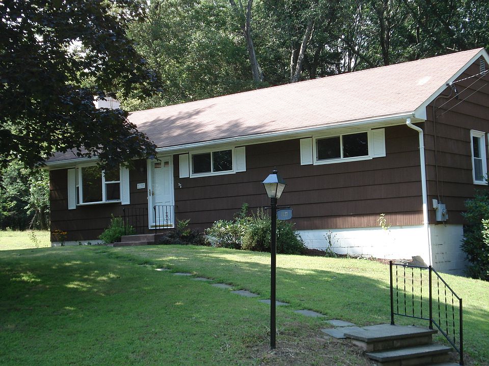 190 Roosevelt Rd, Hyde Park, NY 12538 Zillow