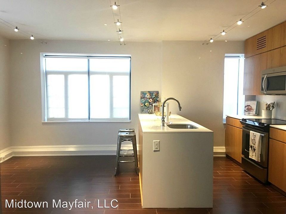 1st image of 1315 N Broadway Pl APT 102