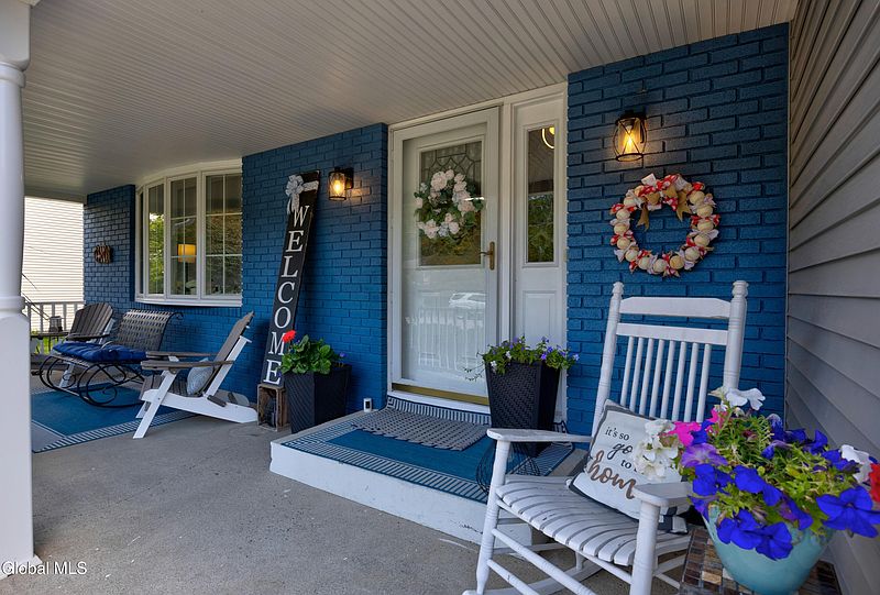 2nd image of 13 Willoughby Drive