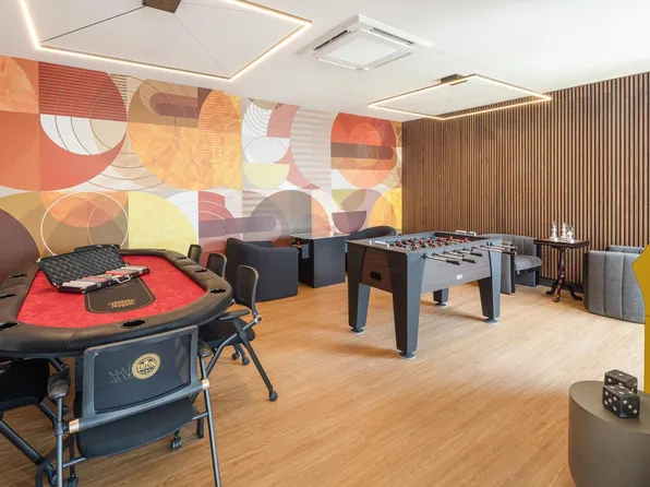 285 Broadway image 9 of 17