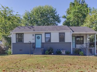 515 Southern Turf Dr, Nashville, TN 37211
