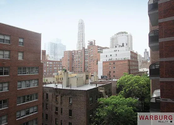 Sold by Warburg | media 26