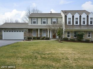 16612 Cavalry Dr, Rockville, MD 20853
