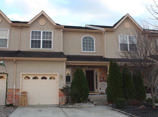 43 Zion Dr, Berlin, NJ 08009