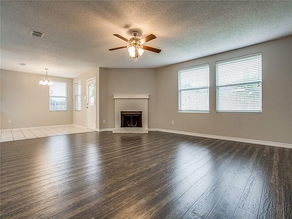 5th image of 710 Hanceville Way