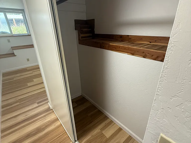 8003 Harvard Dr — Photo 13