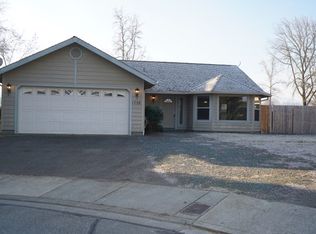 1759 Sun Glo Dr, Grants Pass, OR 97527