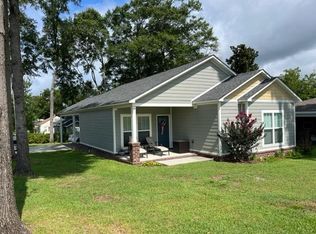 517 Montezuma Dr, Andalusia, AL 36420