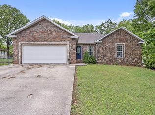 2251 Jackie Dr, West Plains, MO 65775
