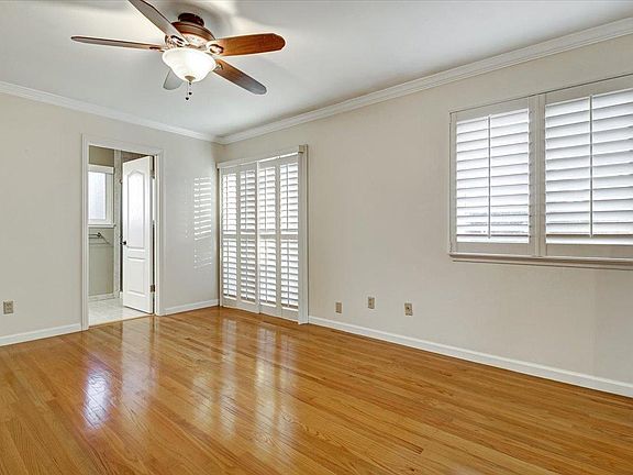 5th image of 884 Wagoner Dr
