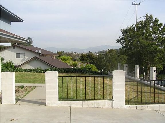 5th image of 513 Bregante Dr