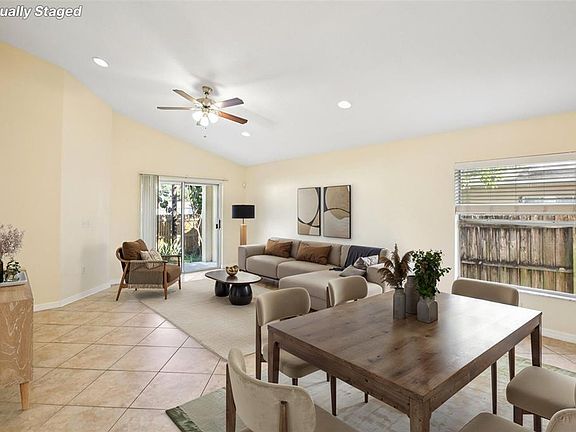 2nd image of 2719 W Union St