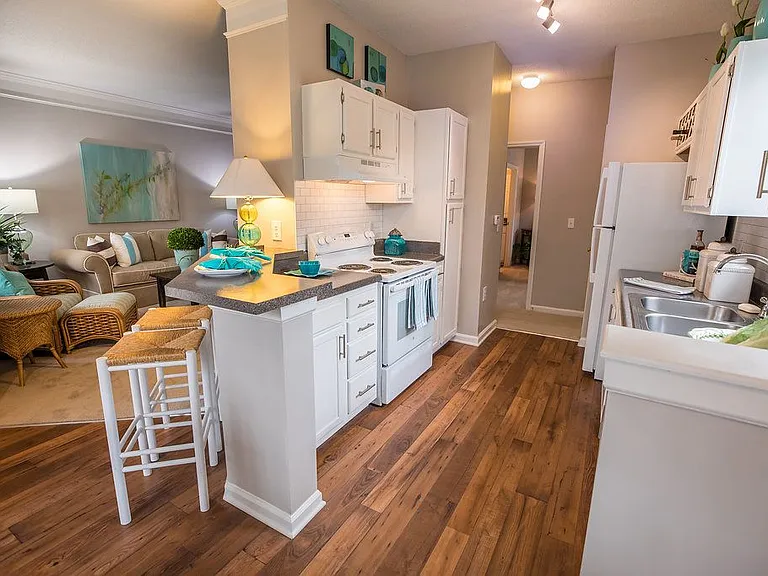 Brookberry Park Apartments — Photo 25