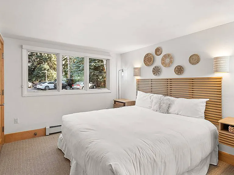 625 S West End St #8 — Photo 8