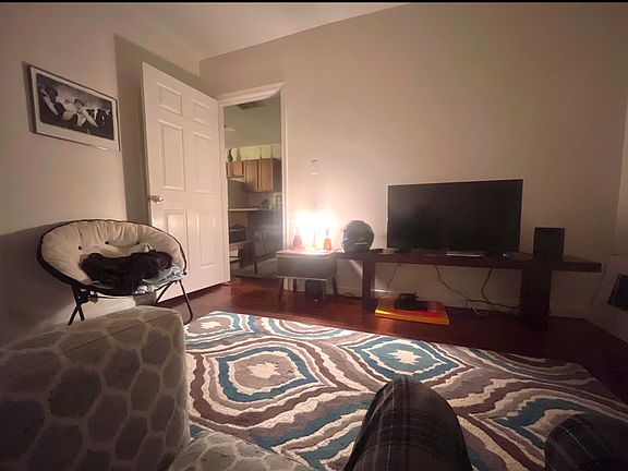 5th image of 1205 Idlewood Ave