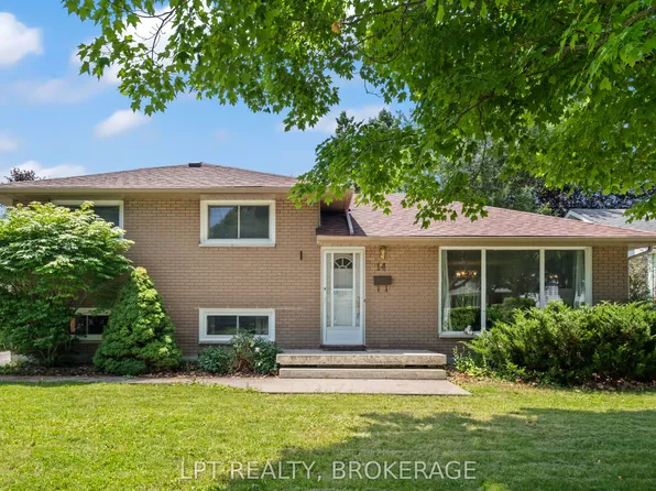 14 Herchmer Cres, Kingston, ON K7M 2V9