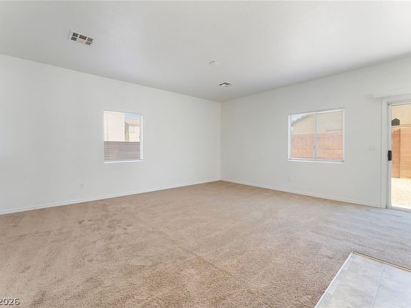 3rd image of 32 Rosa Rosales Ct