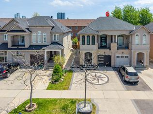 205 Blue Willow Dr, Vaughan, ON L4L9E1