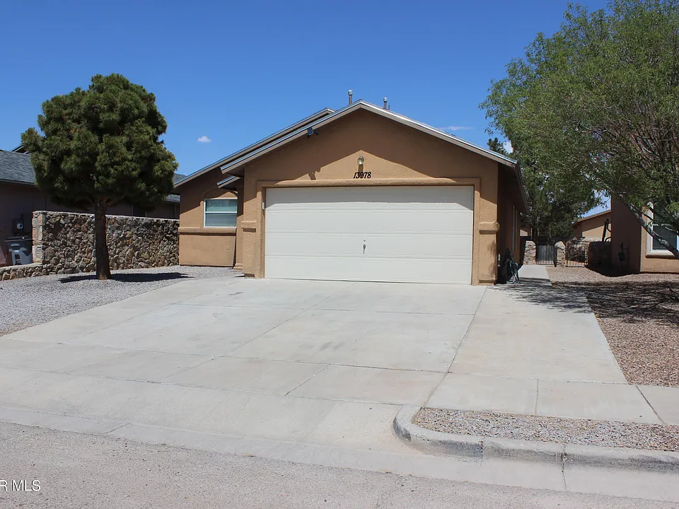 13978 Vaquero Rock Dr
