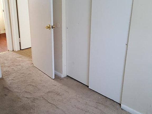 3rd image of 34 Egret Ct