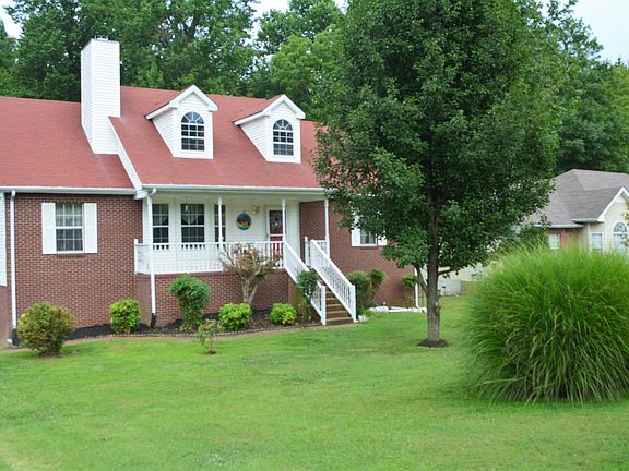3rd image of 206 Beechbrook Ct
