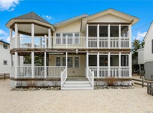 9 E Virginia Ave, Brant Beach, NJ 08008