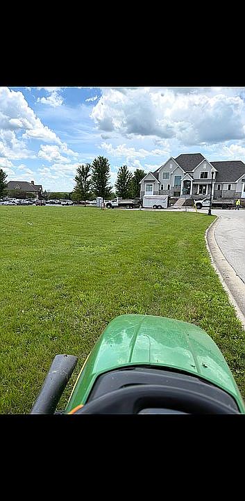 2nd image of 123 Legacy Cir