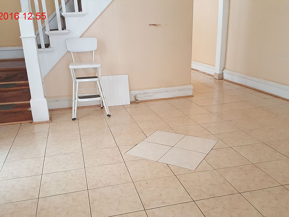 2nd image of 242 N Nevada Ave