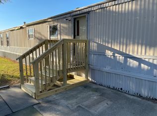 (Undisclosed Address), Elizabeth City, NC 27909