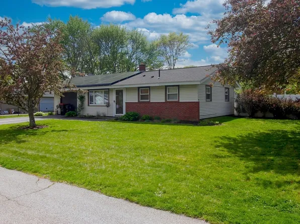 60 Kevin Rd, Brockton, MA 02302