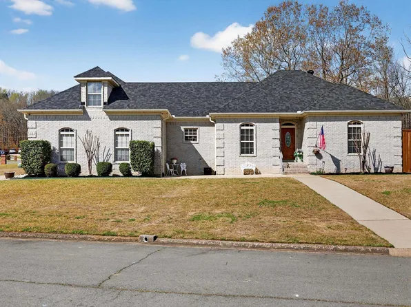 133 Lakeland Dr, Cabot, AR 72023