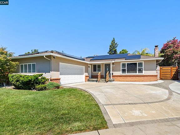 5th image of 330 Michell Ct