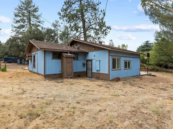 28930 Oak Ln, Pine Valley, CA 91962