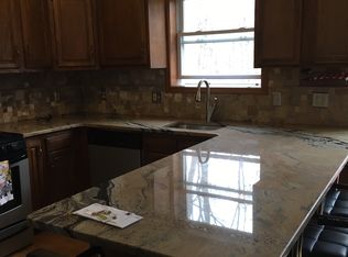15 Brookfield Ln, East Stroudsburg, PA