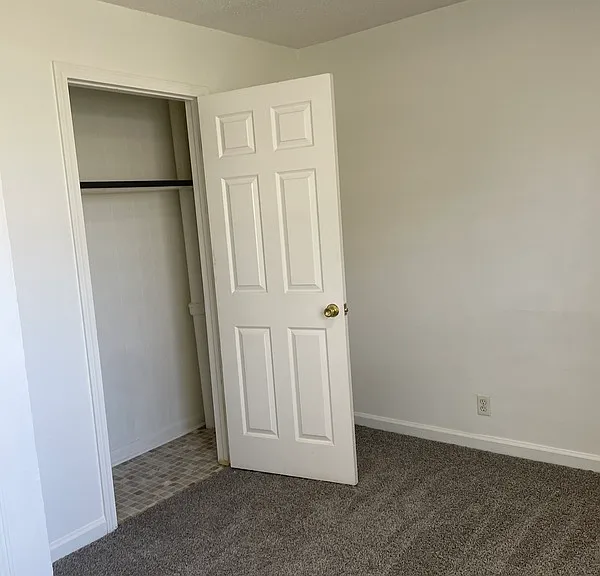 613 College Dr #C — Photo 10
