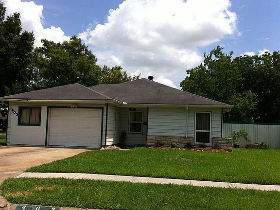 3rd image of 403 Malvern Ave