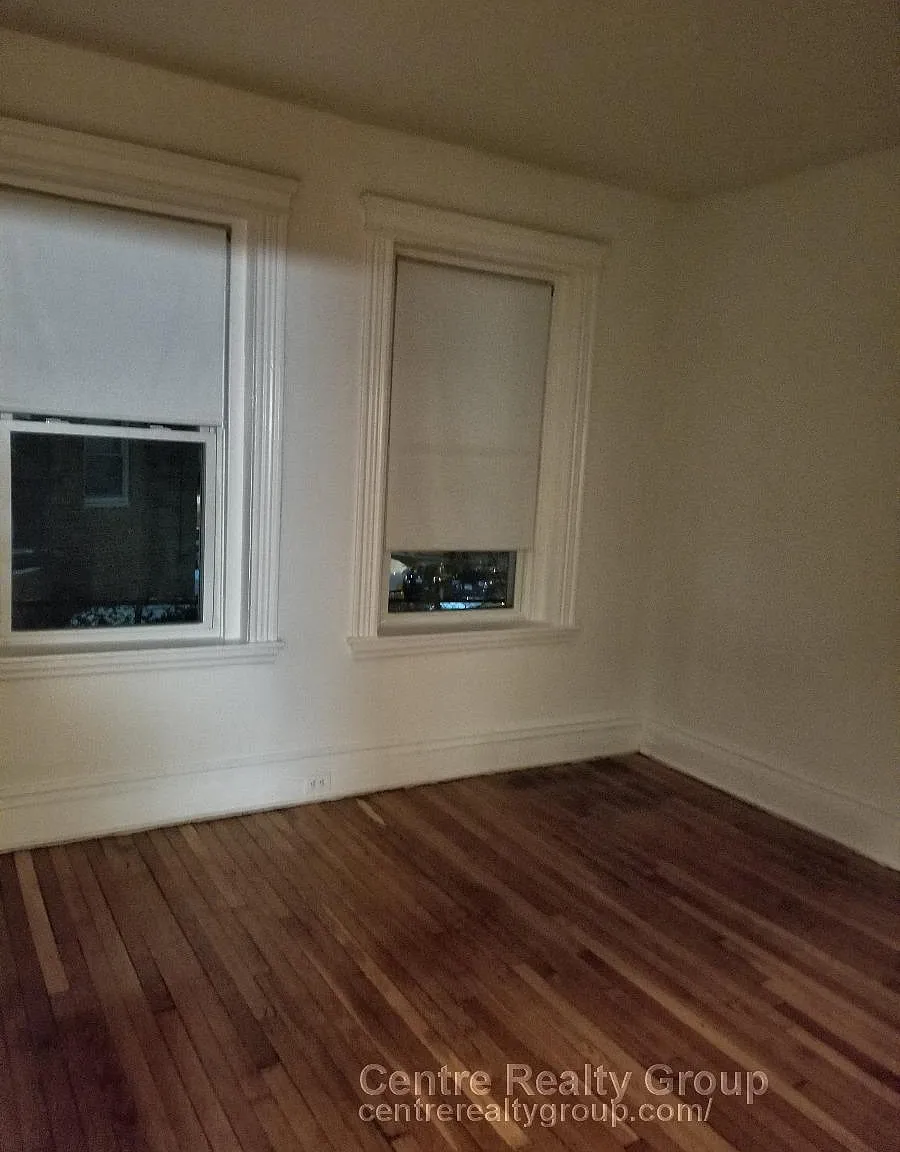 2 bed, 1.0 bath, $2,800 — Photo 4