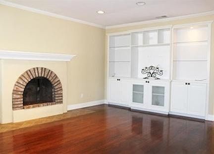 2nd image of 5150 Cole St