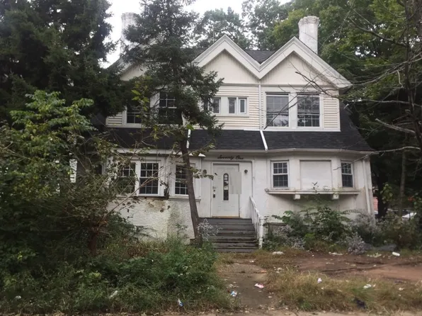 71 Cleveland St, Orange, NJ 07050
