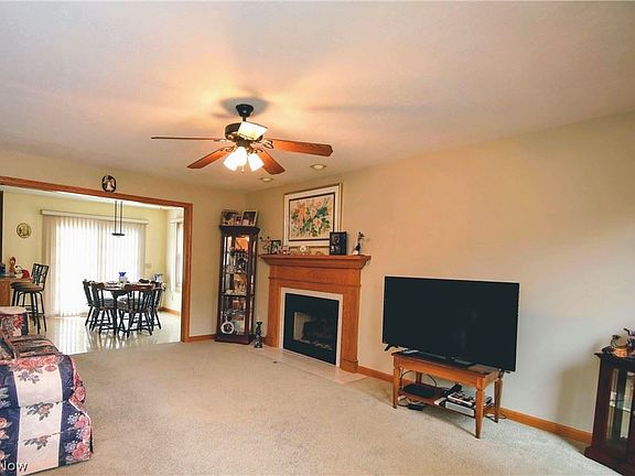4th image of 3765 Hillbrook Dr