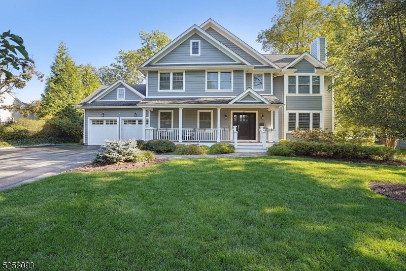 1st image of 22 East Drive