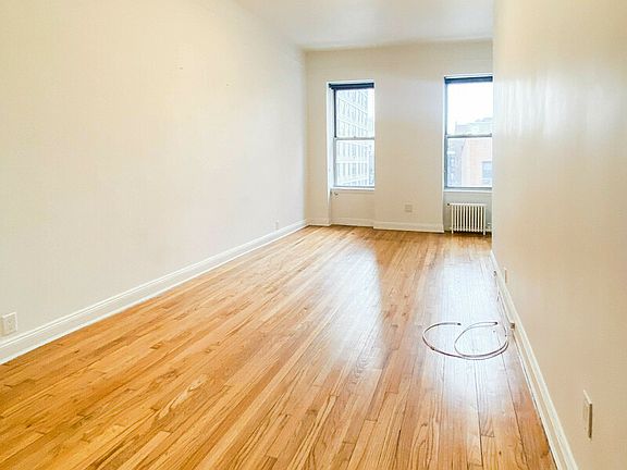 3rd image of 322 E 79th St #3AC