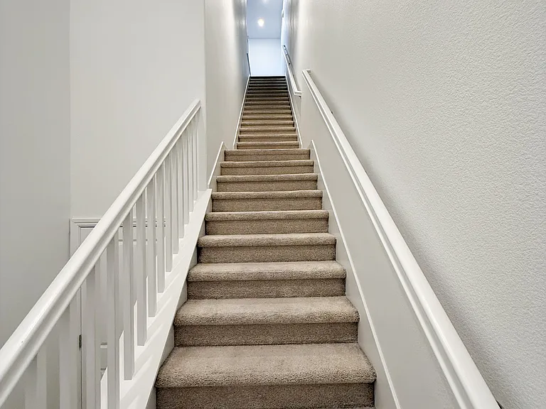 1811 Dobbin Dr — Photo 4